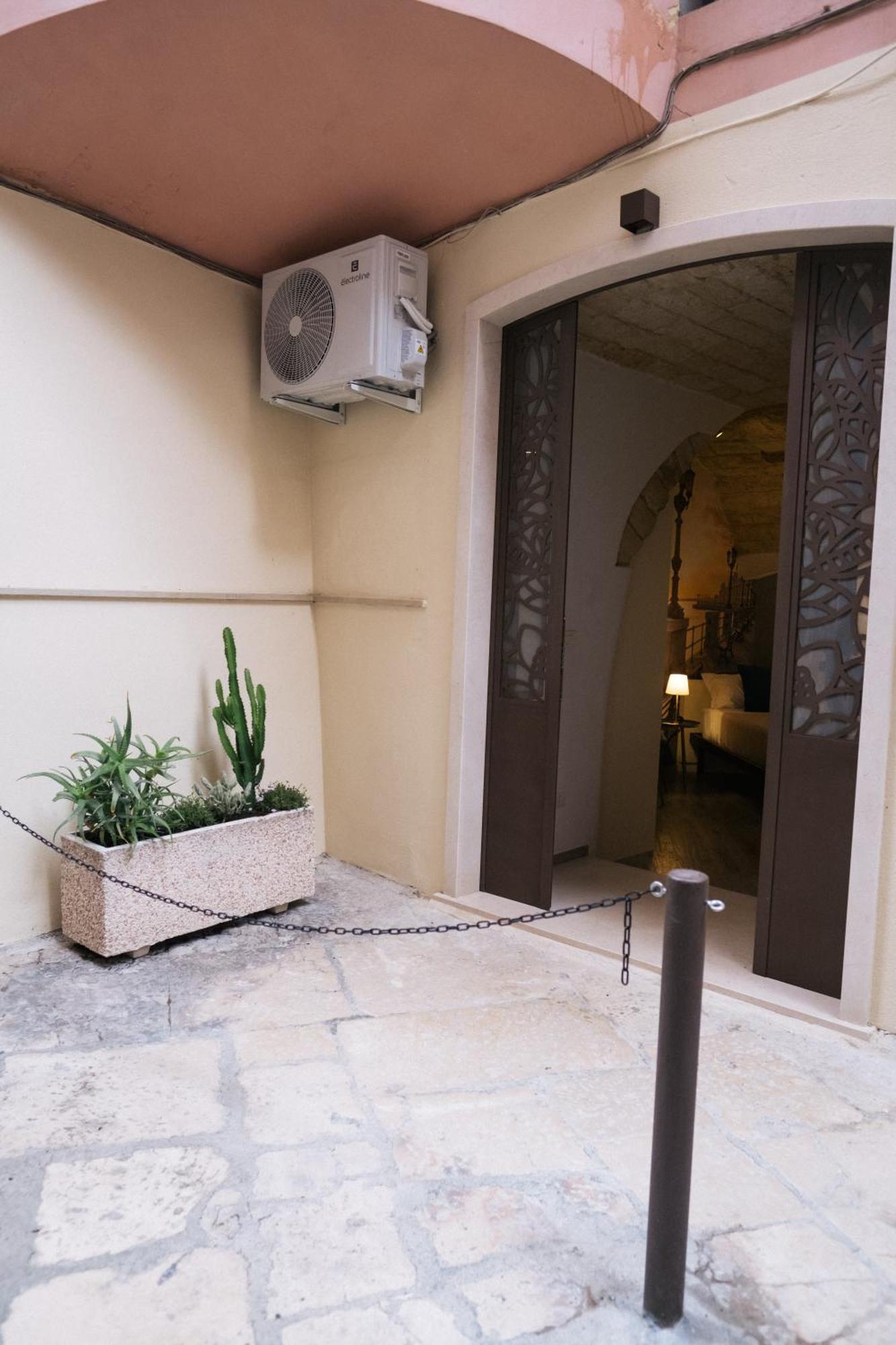 Timeless Apulian Luxury Suite Bari Dış mekan fotoğraf